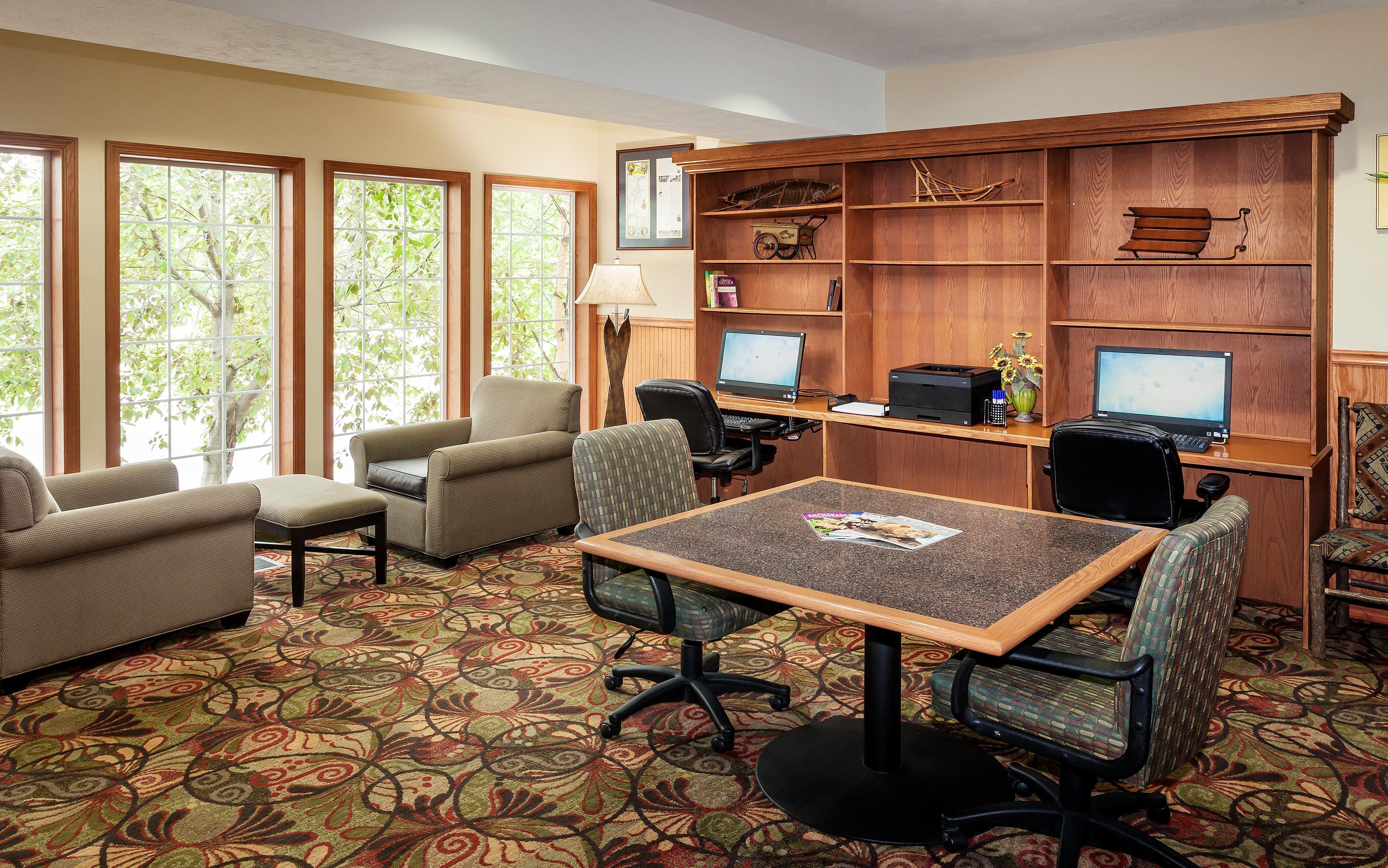 Отель Wyndham Garden Anchorage Airport Экстерьер фото